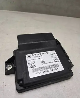 Volkswagen PASSAT CC Hand brake control module 3AA907801G