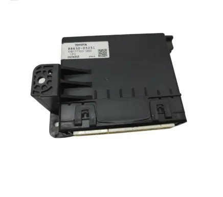 Toyota Avensis T270 Other control units/modules 8865005251 MB1777001850