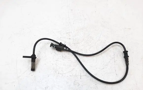 Mercedes-Benz E W211 ABS brake wheel speed sensor A2115401317