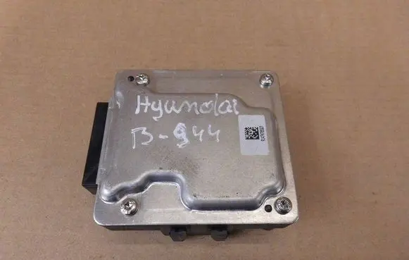 Hyundai Kona I Transfer box differential control unit 954473B700 0260004355