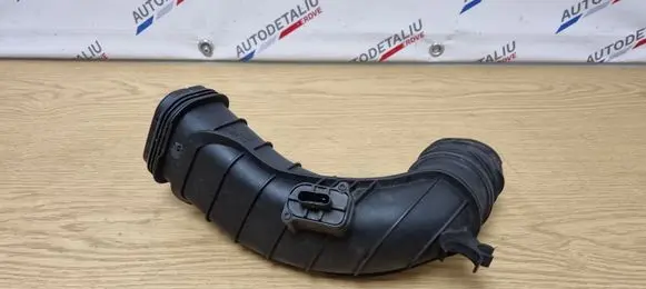 BMW 5 F10 F11 Air intake hose/pipe 8508047