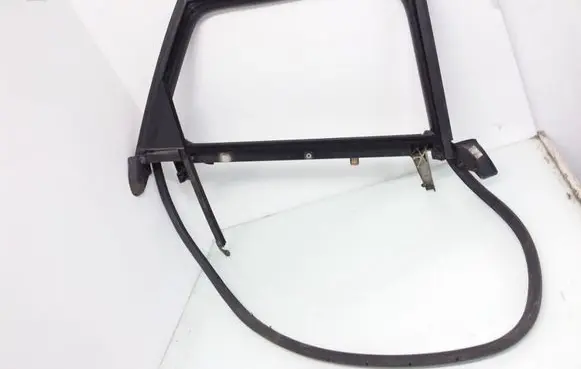 Audi A4 S4 B7 8E 8H Rear door window/glass frame 