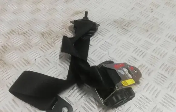 Mini Cooper Countryman R60 Front seatbelt 617059700B 130930