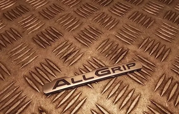 Suzuki Vitara (LY) Manufacturers badge/model letters 7784161M00