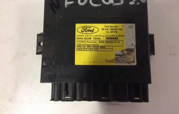 Ford Focus Comfort/convenience module 98AG15K600KB 5WK48620B
