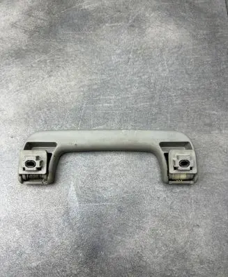 Audi A4 S4 B6 8E 8H Front interior roof grab handle 8E0857607