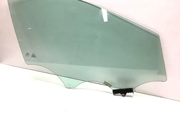 KIA Sportage Front door window glass four-door 43R00049