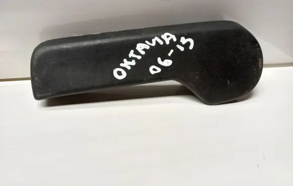 Skoda Octavia Mk2 (1Z) Engine bonnet (hood) release handle 1J1823533C