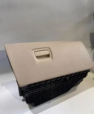 BMW 5 F10 F11 Glove box 9173907 11242010