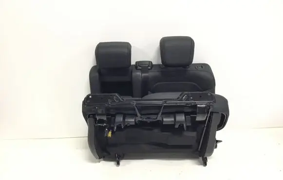 Mercedes-Benz GLE (W166 - C292) Second row seats 