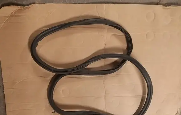 Volkswagen Up Seal rubber (tailgate) 