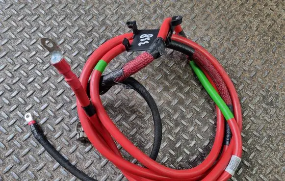 Dodge Challenger Positive cable (battery) P68207017AD 68207017AD