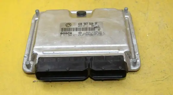 Volkswagen Phaeton Engine control unit/module ECU 4D0907560DE
