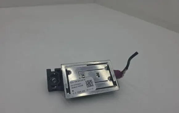 Mercedes-Benz E W213 Aerial antenna amplifier A1569050902