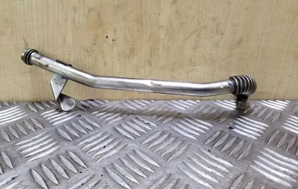 Audi A5 8T 8F Turbo turbocharger oiling pipe/hose 059735AC