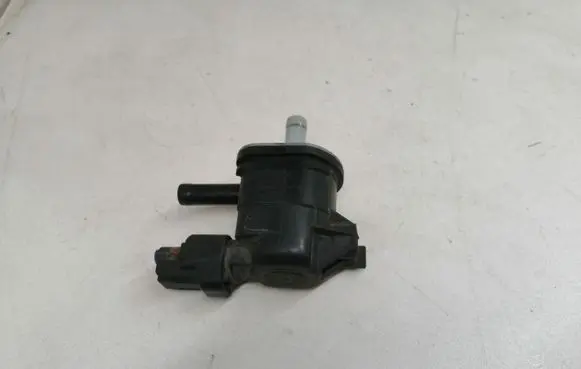 Toyota Prius (XW30) Turbo solenoid valve 9091012276 1362007010