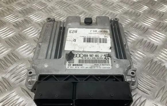 Audi A5 8T 8F Engine control unit/module ECU 8R0907401J 8K1907401A