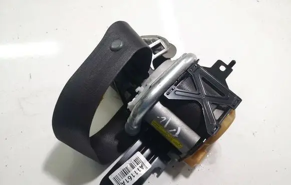 Honda Civic Front seatbelt 
