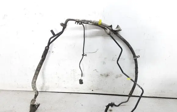 Ford Mondeo MK IV Power steering hose/pipe/line 7G913A656FB
