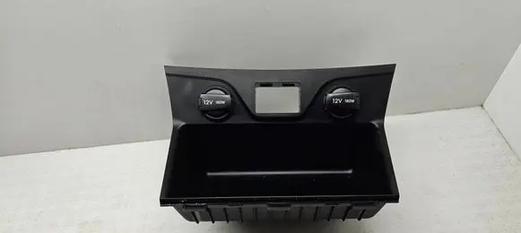 Hyundai Tucson TL Glove box central console 84631D7000