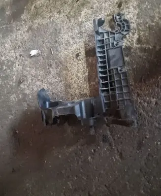 Volvo S80 Battery bracket 30760952