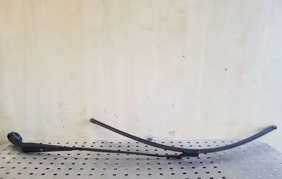Citroen C4 Grand Picasso Front wiper blade arm 9676370980