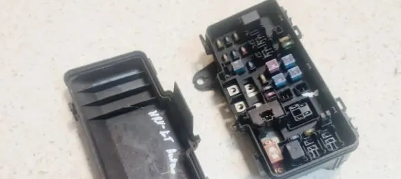 Honda HR-V Fuse module S2HG0