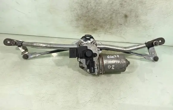 Skoda Fabia Mk2 (5J) Front wiper linkage and motor 5J2955113A 405120