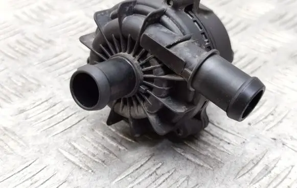 Volkswagen ID.5 Electric auxiliary coolant/water pump 1EA965567D