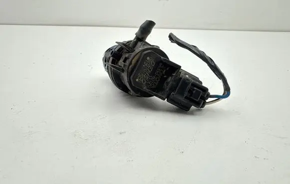 Toyota Auris E180 Windscreen/windshield washer pump 8533060190 0602104541