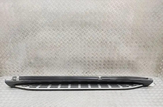 Mercedes-Benz GLE W167 Sill A1676986100