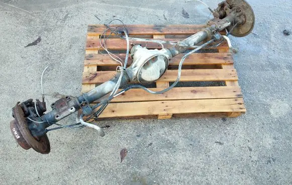 Volkswagen Crafter Rear axle beam 004070853 a9063502304