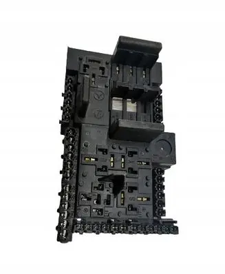 Mercedes-Benz E W213 Fuse module 2139068701