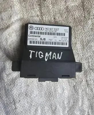 Volkswagen Tiguan Gateway control module 1K0907951 5WK50012H