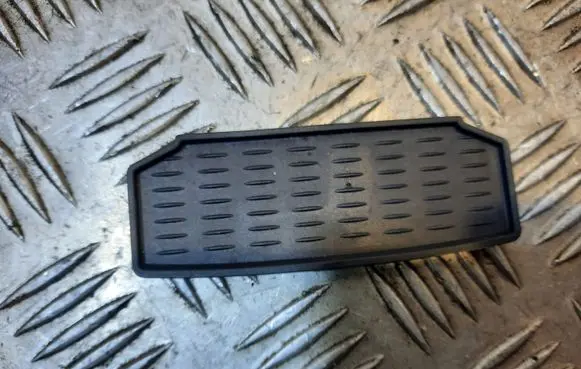 BMW 7 F01 F02 F03 F04 Central console drawer/shelf pad 91739019
