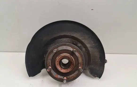 Fiat Freemont Front wheel hub spindle knuckle