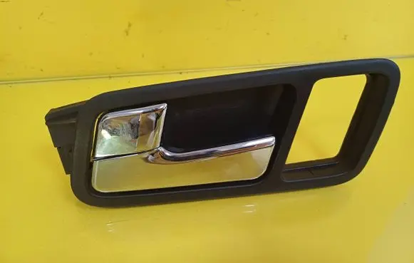 Chevrolet Epica Rear door interior handle