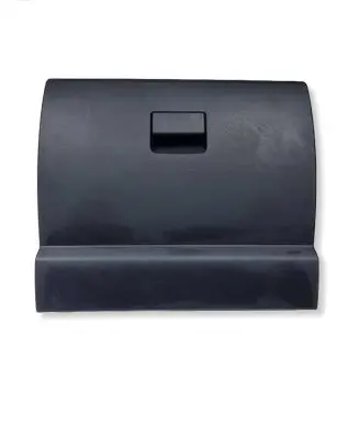 Mazda 5 Glove box 