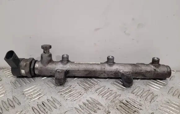 Audi A4 S4 B8 8K Fuel main line pipe 059130090AH 1100000679