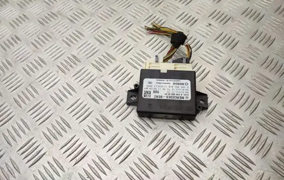 Mercedes-Benz A W176 Parking PDC control unit/module A2469005507