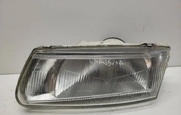 Mitsubishi Carisma Headlight/headlamp 14525900