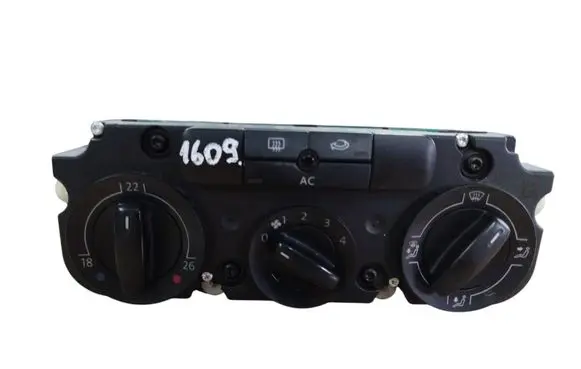 Volkswagen Golf V Climate control unit