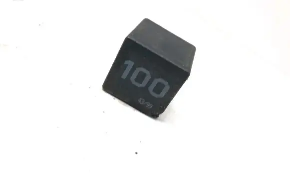 Audi A5 8T 8F Other relay 7M0951253A V23136J6X45