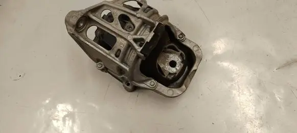 Audi Q7 4M Engine mount bracket 4m0199371ff
