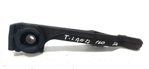Toyota Land Cruiser (J120) Front differential bracket 05Z19