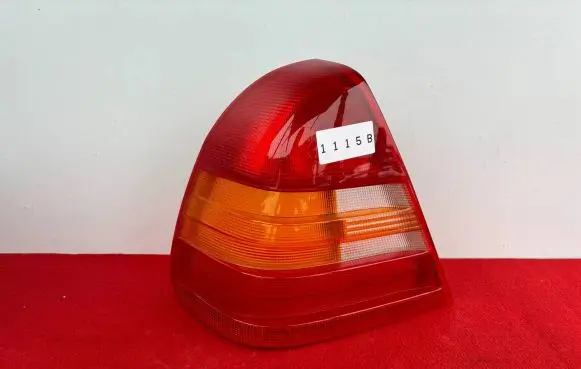 Mercedes-Benz C AMG W202 Rear/tail lights 2319145