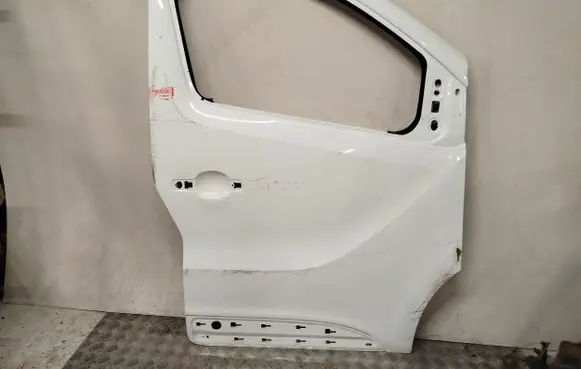 Door (2 Door Coupe)