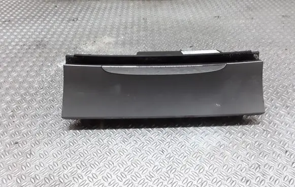 Volkswagen PASSAT B6 Car ashtray 3C0863284A