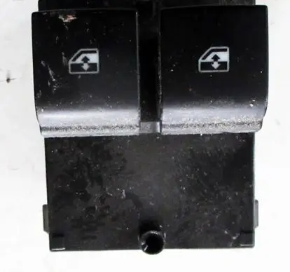 Opel Adam Electric window control switch 13360335