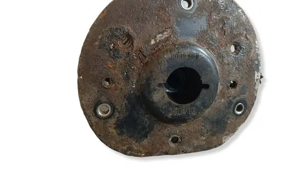 Volvo XC60 Front upper strut mount 